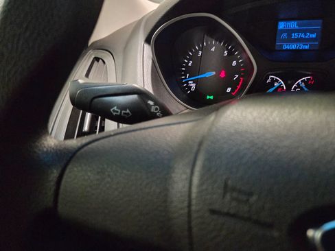 Used 2014 Ford Focus S FWD image 20