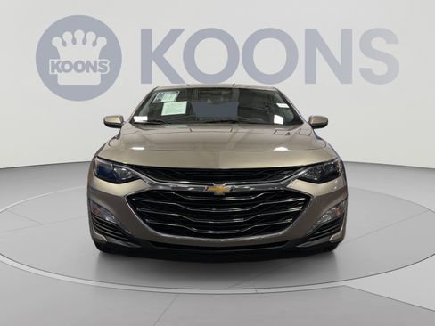 Used 2024 Chevrolet Malibu LT FWD image 11