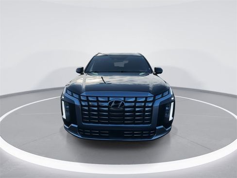 Used 2025 Hyundai Palisade Calligraphy image 3