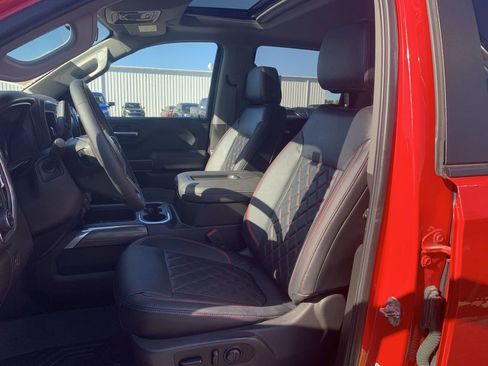 Used 2021 Chevrolet Silverado 1500 LT Trail Boss w/ Convenience Package II image 13