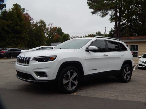 Used 2020 Jeep Cherokee Limited AWD/4WD image 3