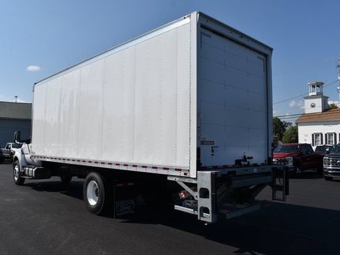 New 2025 Ford F750 2WD Regular Cab Super Duty image 17
