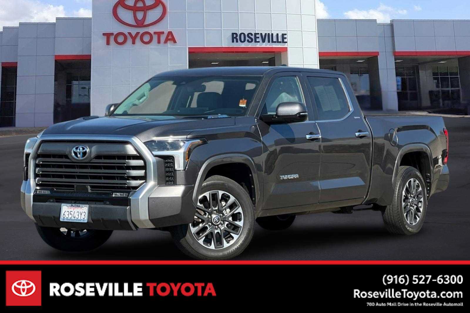 Used 2024 Toyota Tundra Limited w/ Power Package AWD/4WD image 1