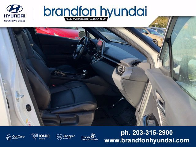 Used 2019 Toyota C-HR XLE FWD image 27