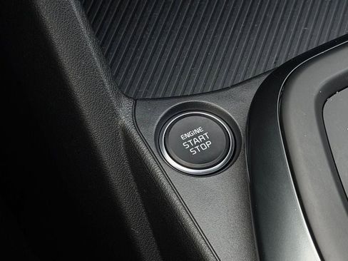 Used 2025 Kia K4 image 35