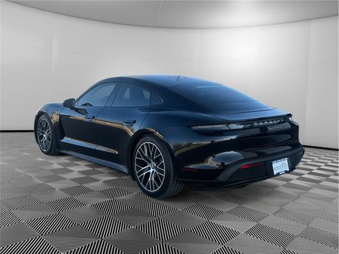 Used 2020 Porsche Taycan 4S image 3