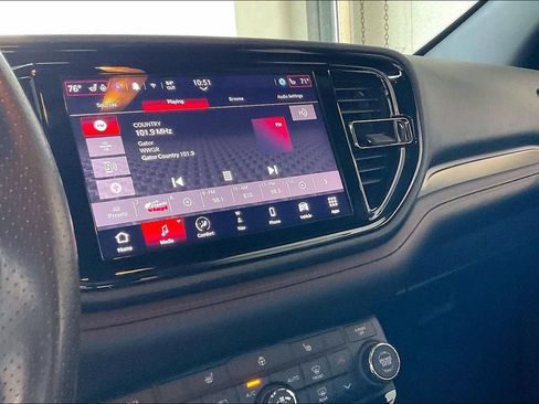 Used 2025 Dodge Durango GT RWD image 10