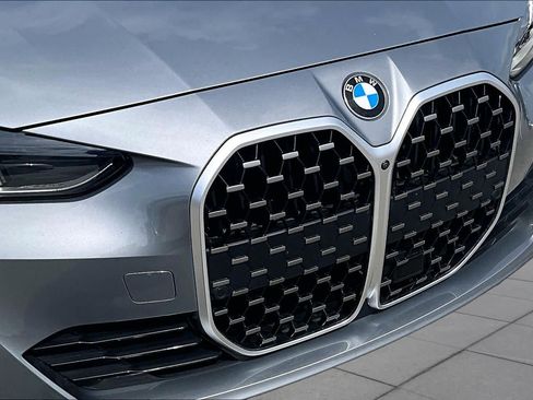 Used 2025 BMW 430i w/ Premium Package RWD image 29