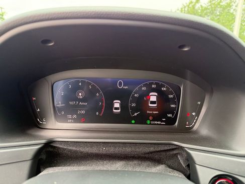 Used 2025 Honda Accord SE image 16
