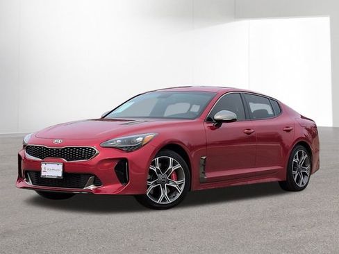 Used 2019 Kia Stinger GT image 1