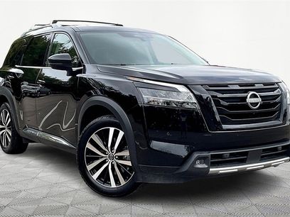 Used 2024 Nissan Pathfinder Platinum