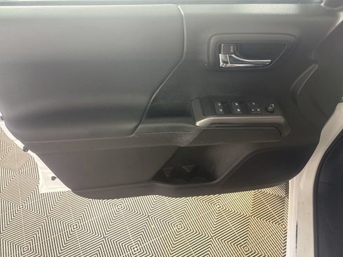 Used 2021 Toyota Tacoma TRD Pro AWD/4WD image 21
