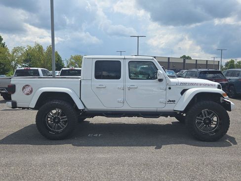 Used 2022 Jeep Gladiator Overland AWD/4WD image 8