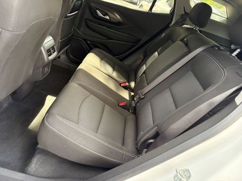 Used 2024 GMC Terrain SLE FWD image 38