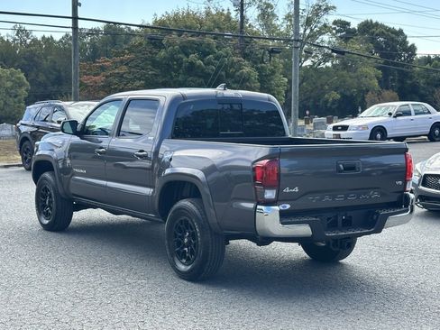 Used 2022 Toyota Tacoma SR5 image 7