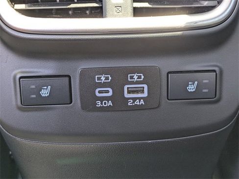 Used 2024 Subaru Outback Limited image 16