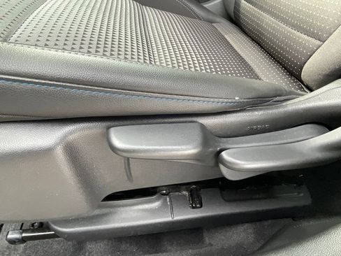 Used 2024 Chevrolet Trax LT image 26