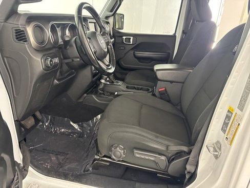 Used 2020 Jeep Wrangler Unlimited Sport S image 22