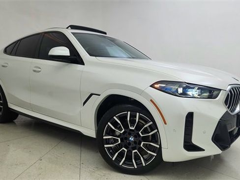 Used 2024 BMW X6 xDrive40i w/ Premium Package image 94
