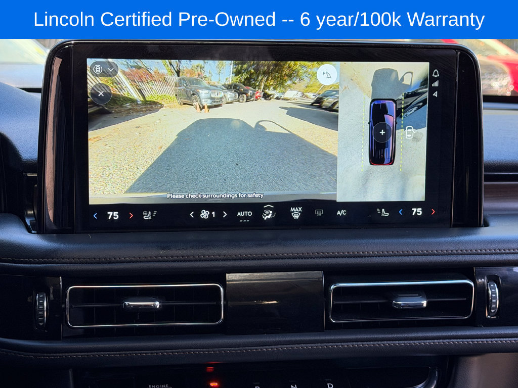 Used 2025 Lincoln Aviator Reserve AWD/4WD image 12