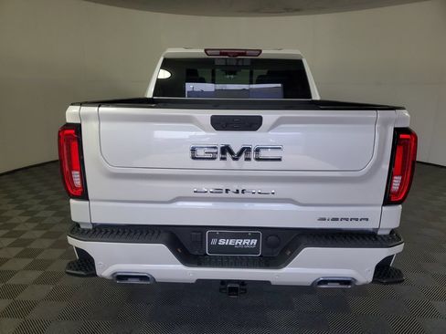 Used 2025 GMC Sierra 1500 Denali Ultimate AWD/4WD image 5