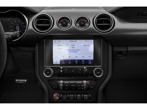 Used 2022 Ford Mustang Shelby GT500 w/ Carbon Fiber Track Pack RWD image 10