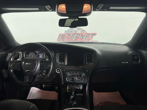 Used 2022 Dodge Charger Scat Pack w/ Navigation & Travel Group image 11