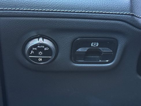 Certified 2025 Mercedes-Benz EQE 350+ 4MATIC SUV image 33