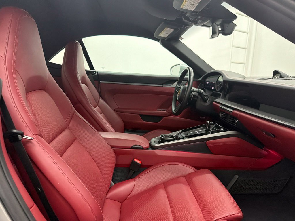 Used 2023 Porsche 911 Carrera GTS RWD image 30