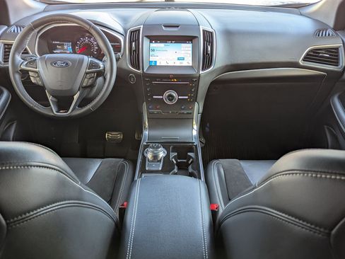 Used 2019 Ford Edge ST w/ Equipment Group 401A image 17