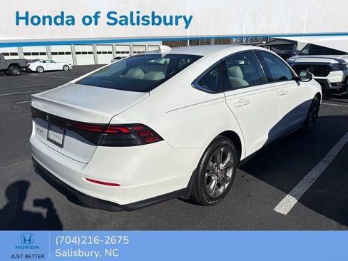 Used 2023 Honda Accord EX image 6