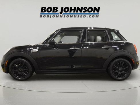 Used 2019 MINI Cooper S image 5