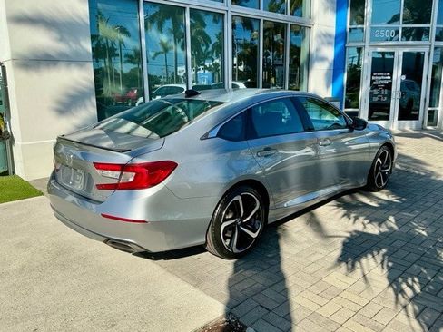 Used 2022 Honda Accord Sport image 6