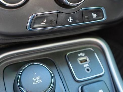 Used 2018 Jeep Compass Latitude w/ Cold Weather Group image 29