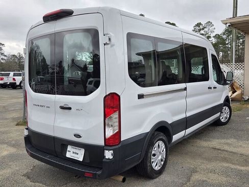 Used 2022 Ford Transit 350 XLT image 9