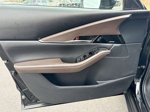 Used 2024 MAZDA CX-30 AWD 2.5 S w/ Premium Package image 14