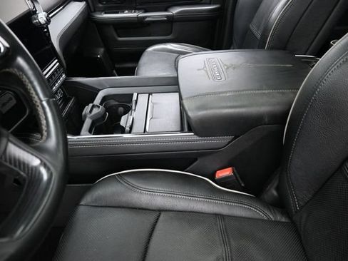 Used 2024 RAM 2500 Limited AWD/4WD image 27