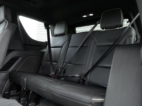 Used 2021 Chevrolet Tahoe Premier AWD/4WD image 26
