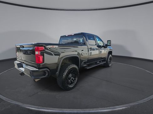 Used 2020 Chevrolet Silverado 2500 Custom w/ Custom Value Package AWD/4WD image 8