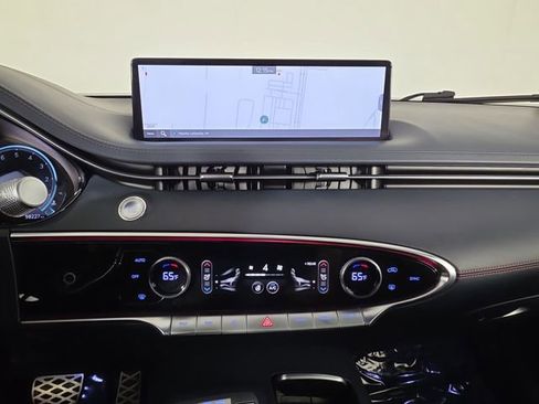 Used 2023 Genesis GV70 2.5T w/ Sport Prestige Package image 23