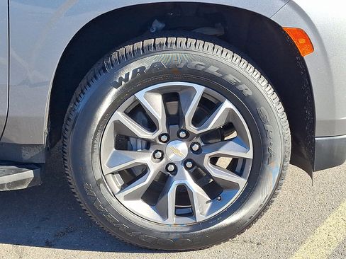 Used 2022 Chevrolet Tahoe LT w/ LT Signature Package image 8