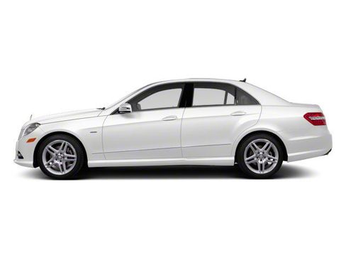 Used 2010 Mercedes-Benz E 350 4MATIC Sedan image 3