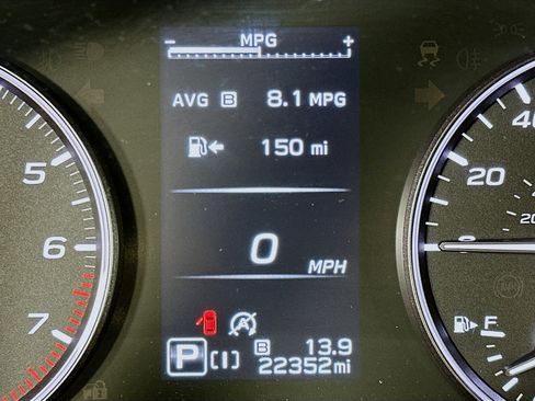 Used 2024 Subaru Crosstrek 2.0i Premium image 19