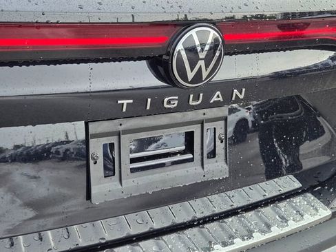 New 2026 Volkswagen Tiguan S FWD image 9