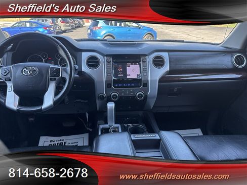 Used 2015 Toyota Tundra Limited w/ Limited Premium Package image 42