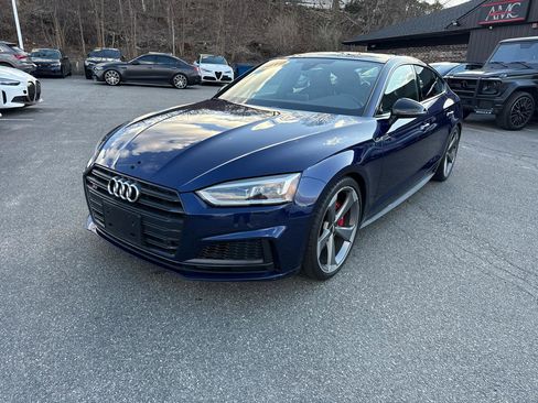Used 2019 Audi S5 Premium Plus w/ Premium Plus image 2