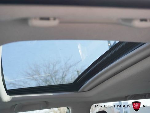 Used 2024 Toyota 4Runner TRD Off-Road Premium image 12