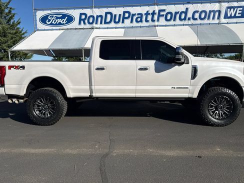 Certified 2017 Ford F250 Platinum w/ Platinum Ultimate Package AWD/4WD image 3