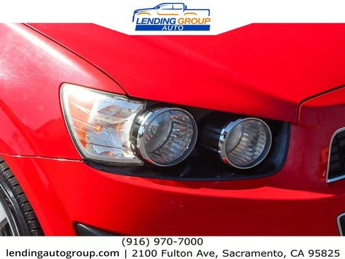 Used 2014 Chevrolet Sonic LT image 7