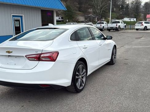 Used 2023 Chevrolet Malibu LT image 6